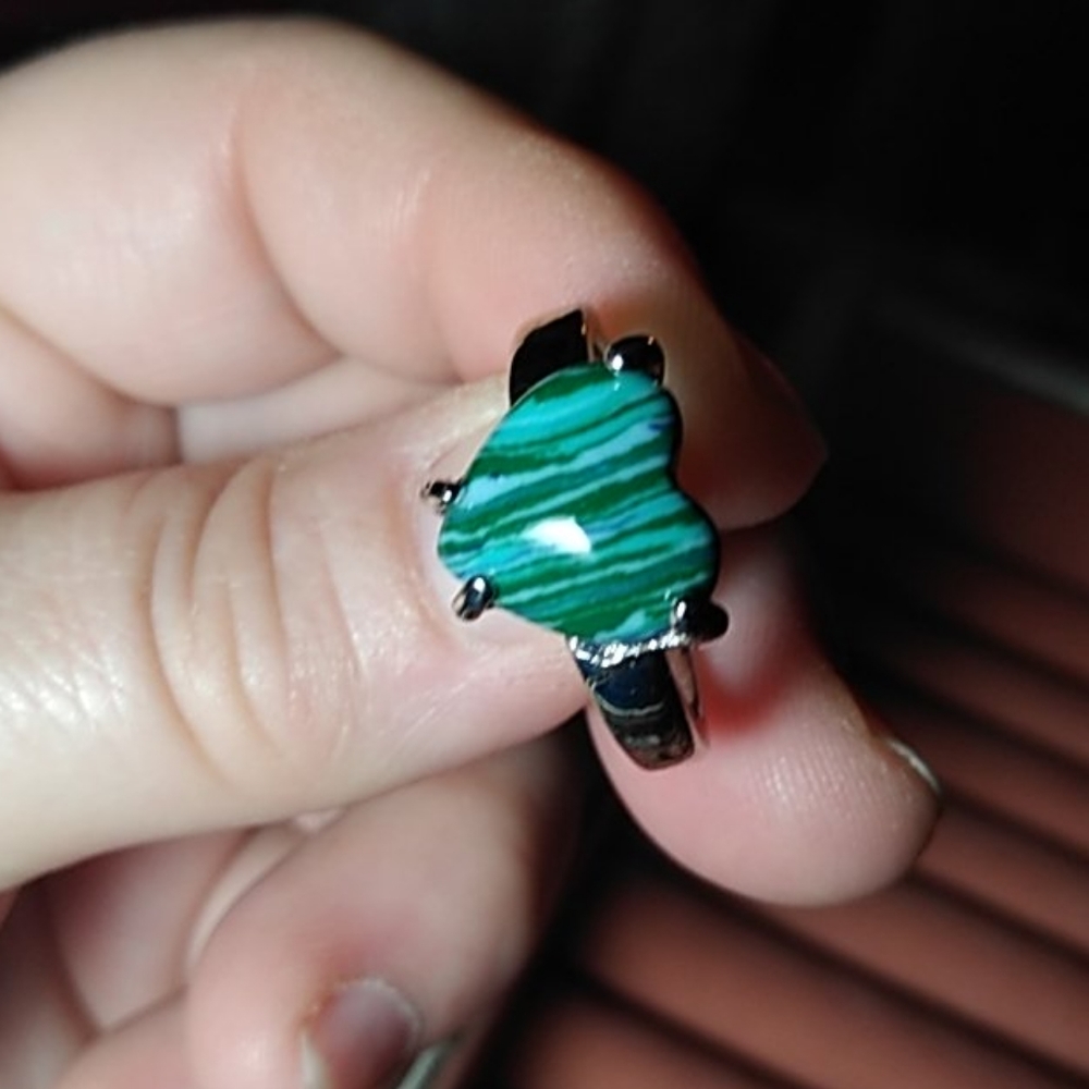 Ring - Picture 3 of 3